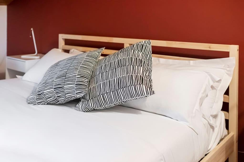 Charming 2.5Room Flat In Center Of Monforte dʼAlba מראה חיצוני תמונה