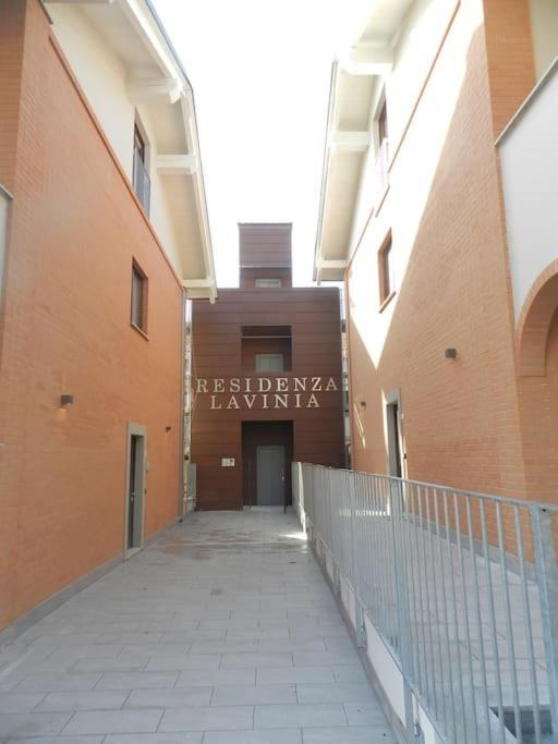 Charming 2.5Room Flat In Center Of Monforte dʼAlba מראה חיצוני תמונה