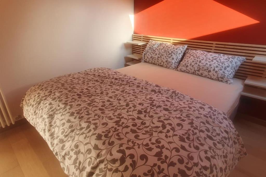 Charming 2.5Room Flat In Center Of Monforte dʼAlba מראה חיצוני תמונה