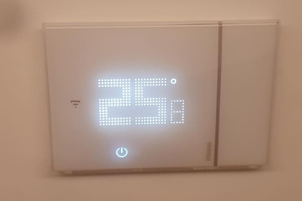 Charming 2.5Room Flat In Center Of Monforte dʼAlba מראה חיצוני תמונה