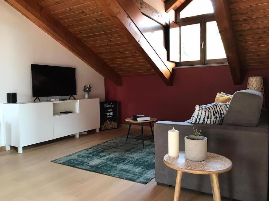 Charming 2.5Room Flat In Center Of Monforte dʼAlba מראה חיצוני תמונה