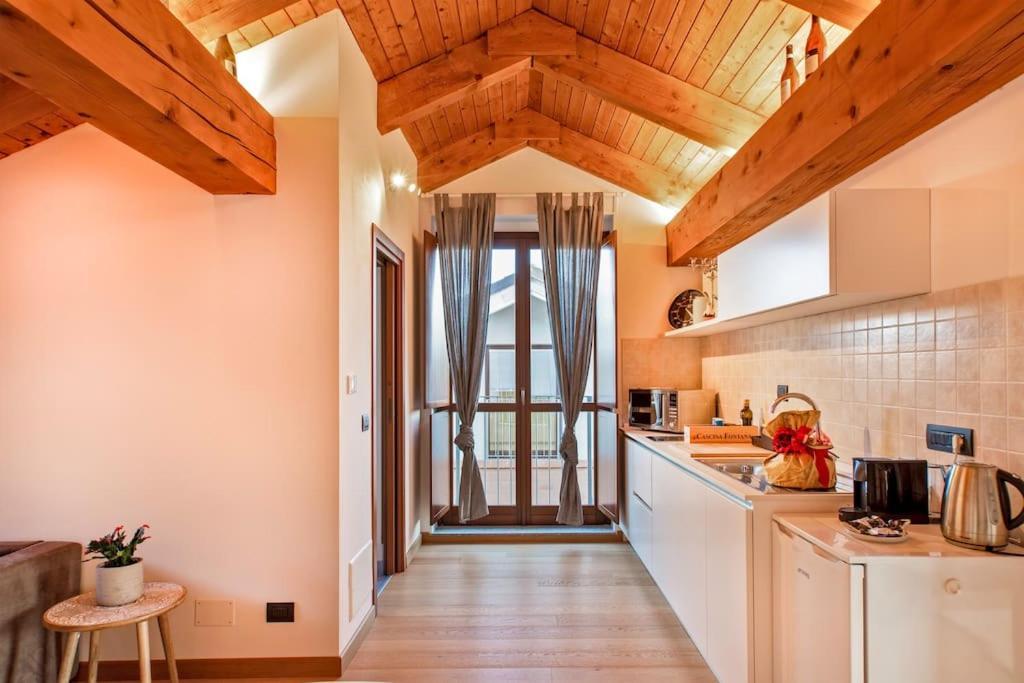 Charming 2.5Room Flat In Center Of Monforte dʼAlba מראה חיצוני תמונה